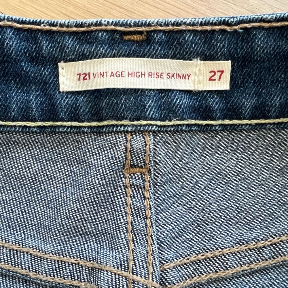 Levi's 721 Vintage High Rise Skinny Ankle Distressed Denim Jeans Blue Size 27 - Picture 12 of 16